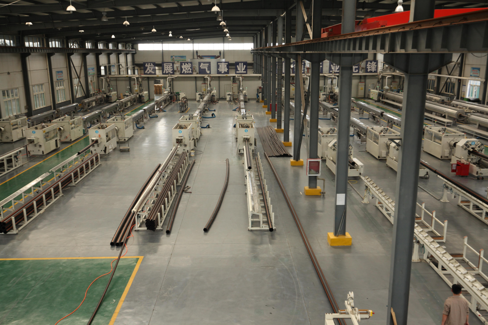 Buried polyethylene pipes for gas supply